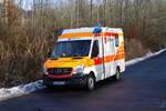 Malteser Rettungsdienst Wetterau Mercedes Benz Sprinter RTW beim Abrücken am 31.01.26 nach einer Großübung in Büdinger Gewerbegebiet