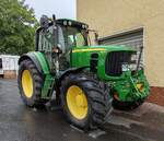 =John Deere 6830, ausgestellt beim Ortjubil�um  1000 Jahre Eiterfeld-Ufhausen  im Juni 2025