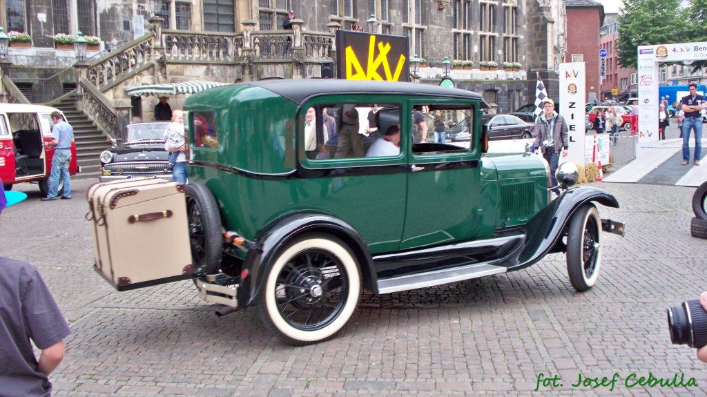 (01.06.2012) Aachen - 4. AKV Benefiz-Oldtimer-Rallye - Ford T