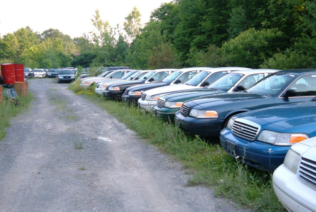 2005 nahe Woodstock, NY. Abgestellte Police Cars