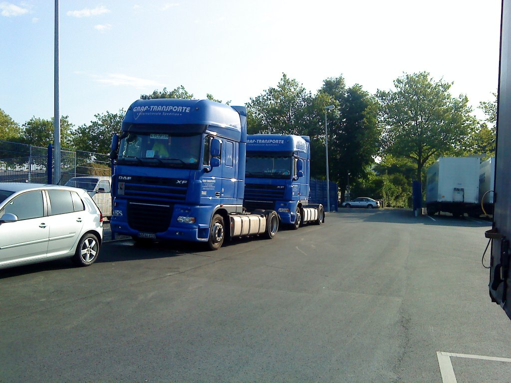2x DAF XF 105.410 SSC (Lowliner Sattelzug Unterflurmaschiene)Ex Fahrer LKW Vorne Florian Thurm, LKW hinten Vitor 25.05.2009