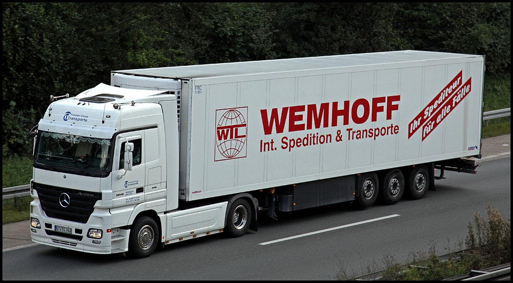ACTROS 1846 MP2 von Thorsten Chudy Transporte aus Verl ist fr WEMHOFF unterwegs. (24.09.2009)