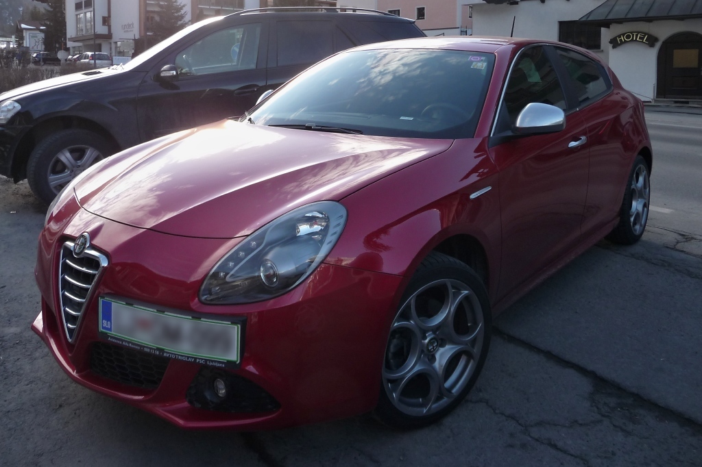 Alfa Romeo Giulietta in St.Anton (4.3.11)