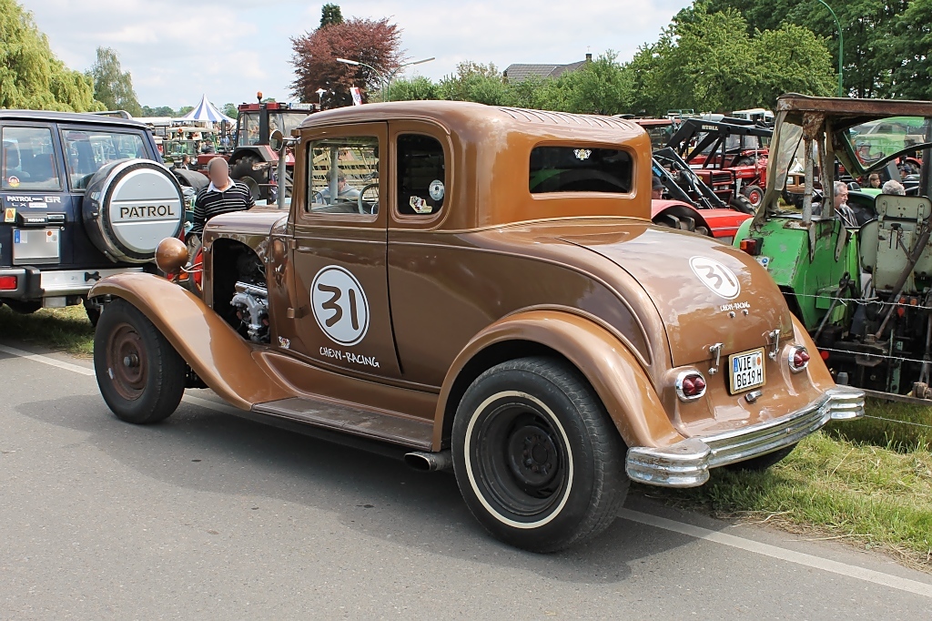 Alter Chevrolet, vermutlich Independence Serie AE von 1931, in Aldekerk, 13.5.12
