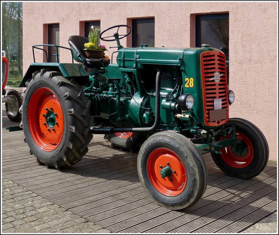 Am Osterwochenende war dieser Hela 28 Traktor nahe der Sportshalle inm Préizerdaul (Luxemburg) ausgestellt. 01.04.2013
