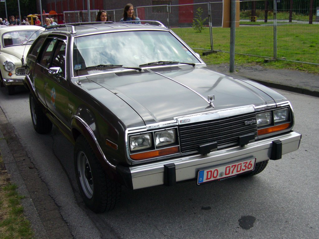 AMC Eagle Kombi. 1980-1988. Der Eaglewurde in verschiedenen Karosserievarianten insgesamt 191.709 mal produziert. Bei fast allen Autos kam der 4.2l 6-Zylindermotor mit 118 PS zum Einsatz. Oldtimertreffen auf Zollverein