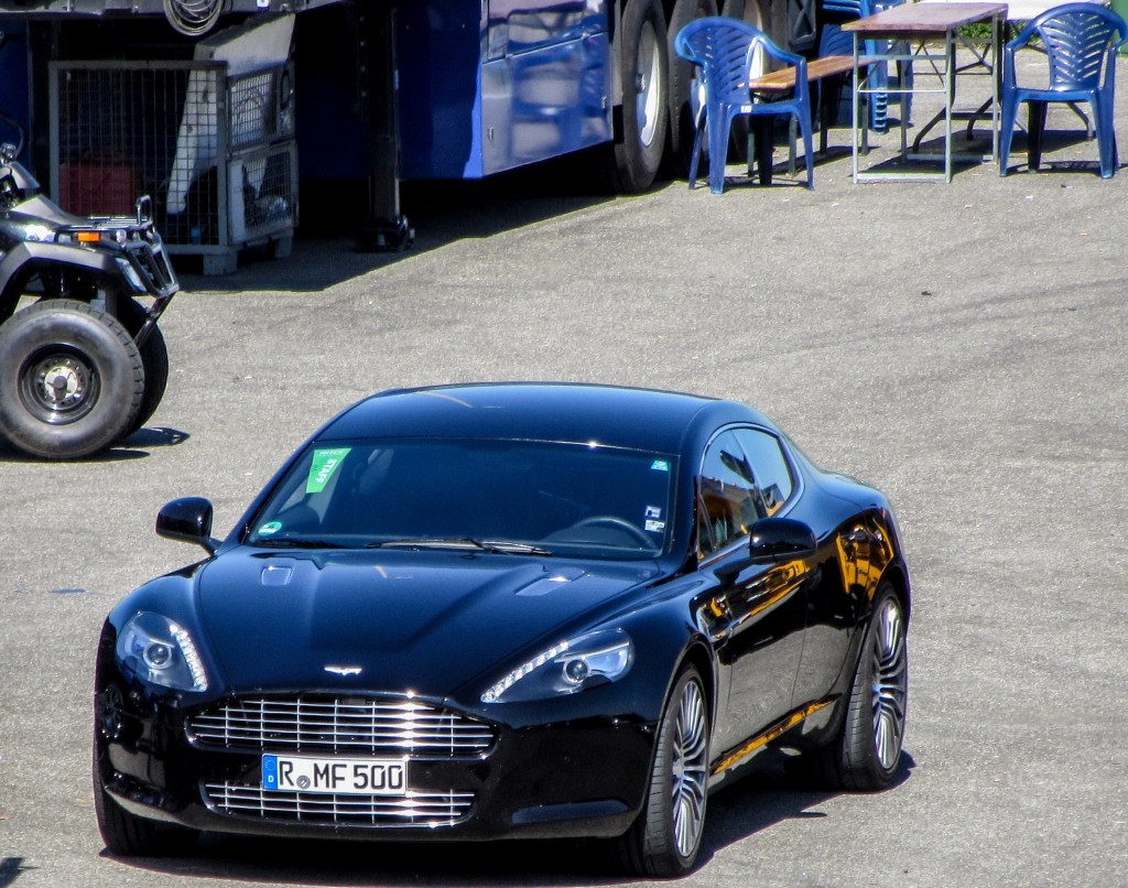 Aston Martin Rapide. Fotografiert auf dem Parkplatz des Hungaroring am 05.06.2012.