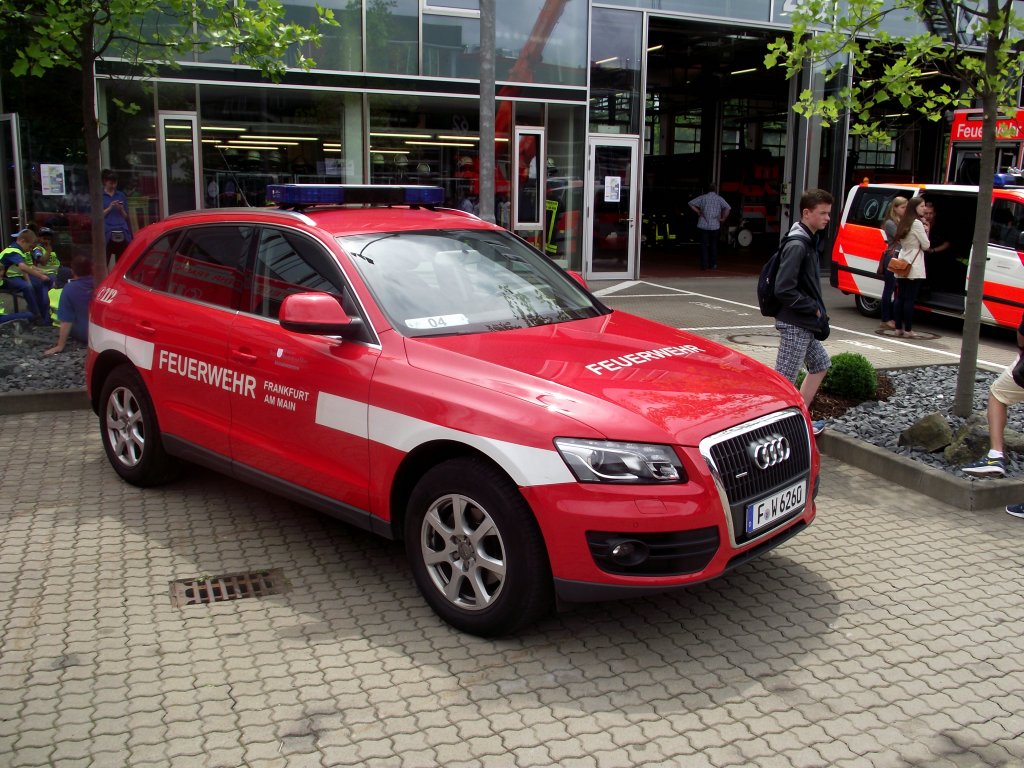 Audi Q3 der Berufsfeuerwehr Frankfurt am 15.06.13 beim Tag der Offenen Tr