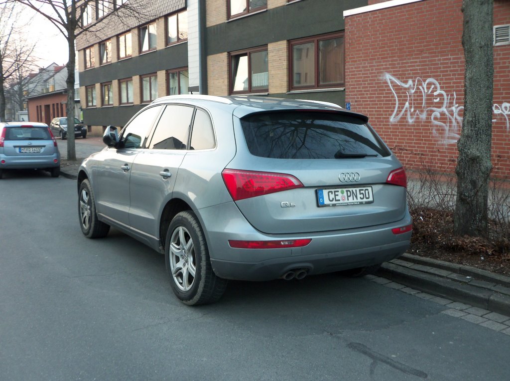Audi Q5, am 01.03.2011 in Lehrte.