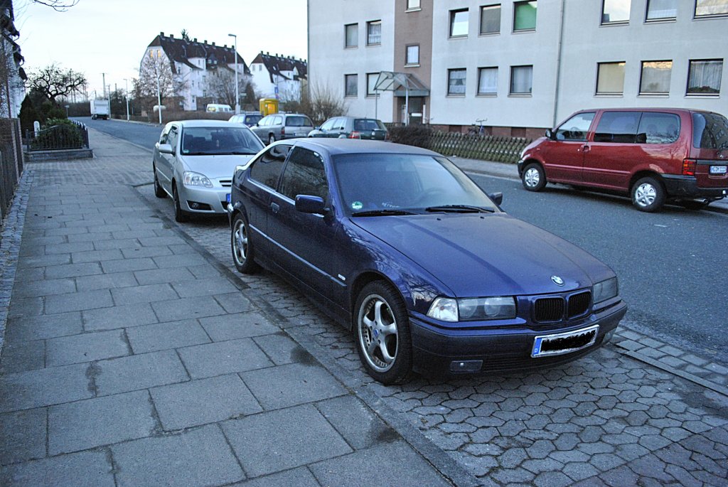 BMW 3 er Compakt,am, 16.01.2011 in Lehrte.