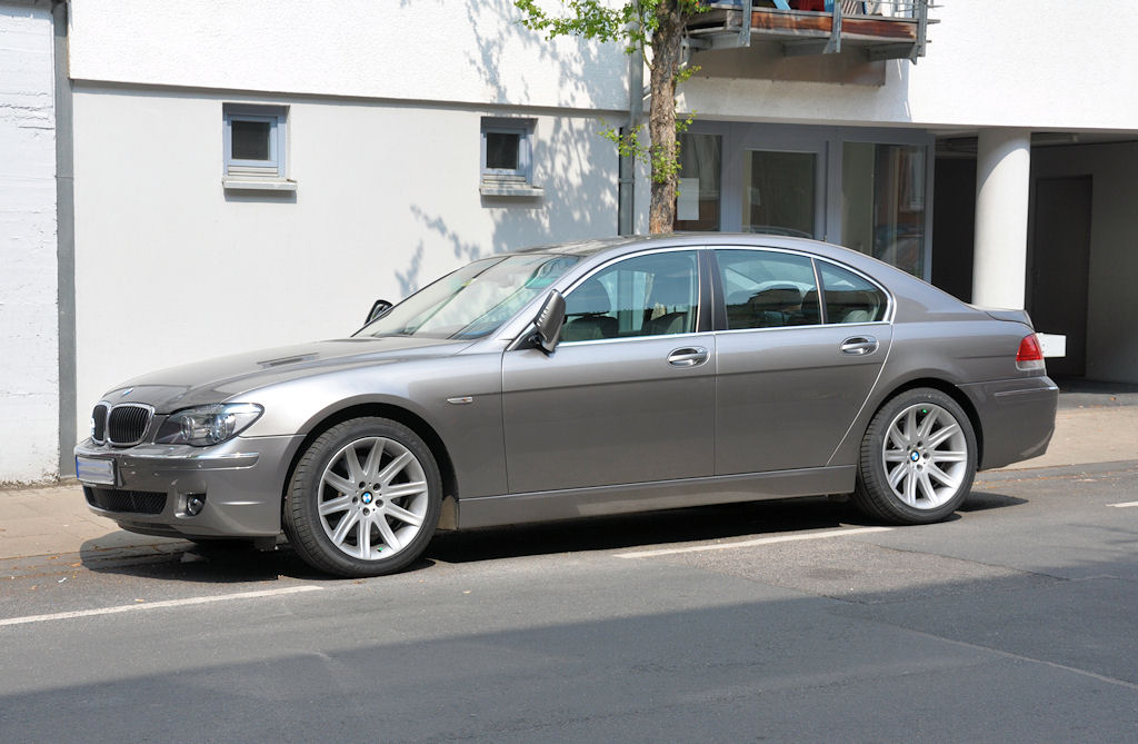 BMW 7er Reihe in Bonn-Beuel - 27.04.2010