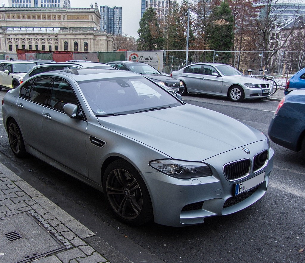 BMW M5 F10. Aufnahmedatum: 07.12.2012