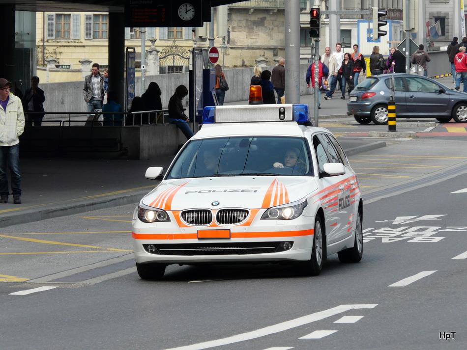 BMW Polizeiauto unterwegs in Luzern am 10.04.2010