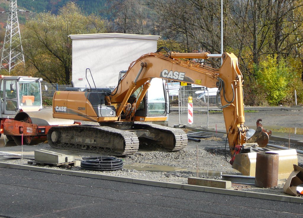 Case CX 210 B auf einer Baustelle in Jena am 04.11.2009