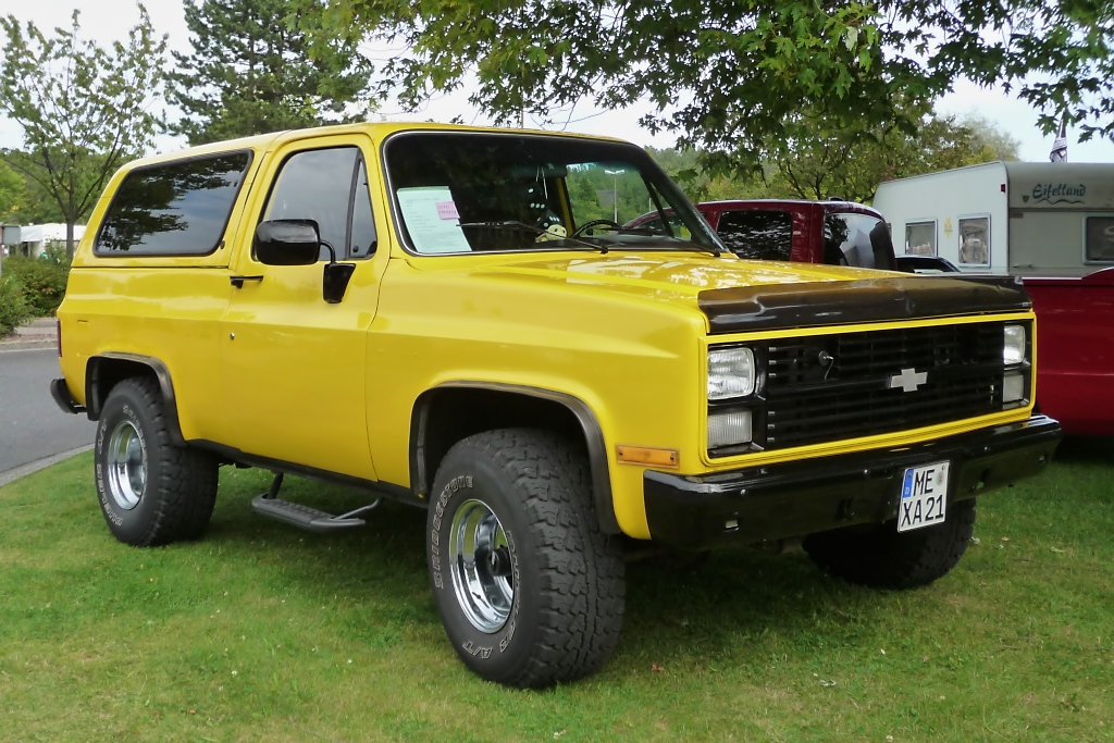 Chevrolet Blazer, Baujahr 1986, Allrad, 8 Zylinder, 6.2 Liter. US-Car-Show Grefrath 2011-08-21