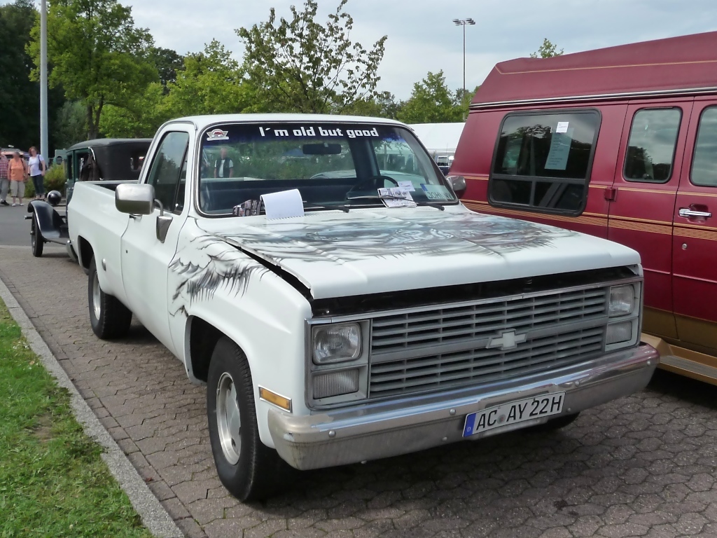 Chevrolet C/K Pickup, zweite Bauserie um 1970. US-Car-Show Grefrath 2011-08-21