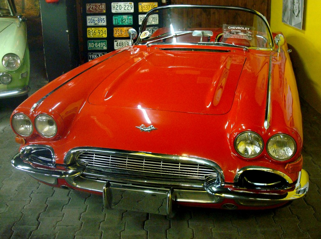 Chevrolet Corvette, Baujahr 1961, die Frontpartie, Automuseum Fritz B.Busch, Aug.2012