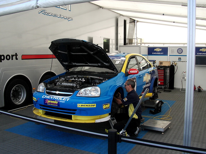 Chevrolet Lacetti der ADAC Procar 2009 auf dem Sachsenring am 20.09.2009