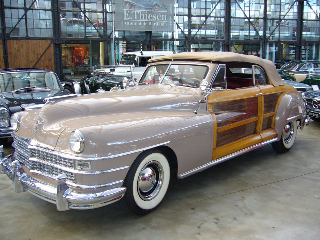 Chrysler Town & Country Convertible 1946 im Meilenwerk Dsseldorf