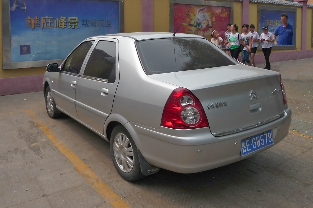 Citroen C-Elyse in Shouguang, China (23.7.11) 