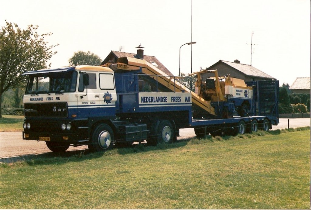 Daf 2800 Nederlandse Frees Mij. Irgendwann in 1983 oder 1984 fotografiert in Hulshorst (NL)
