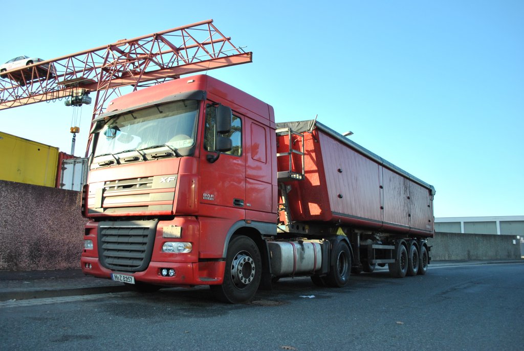 DAF XF, am 05.03.2011 in Lehrte.