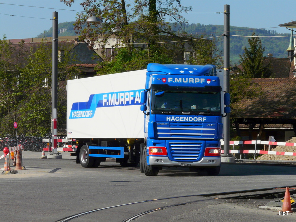 DAF XF Sattelschlepper unterwegs in Dornach am 29.04.2010
