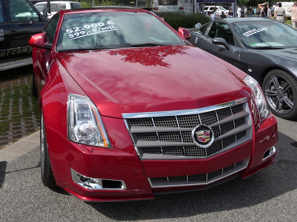 Der aktuelle Cadillac CTS, US-Car-Show Grefrath 2011-08-21