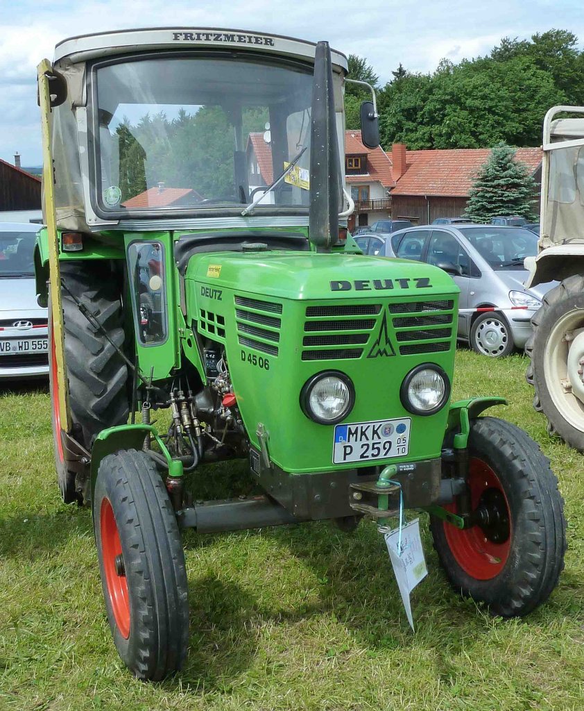 Deutz D 4506 gesehen bei der Oldtimerausstellung in Ebersburg, Juni 2012 

