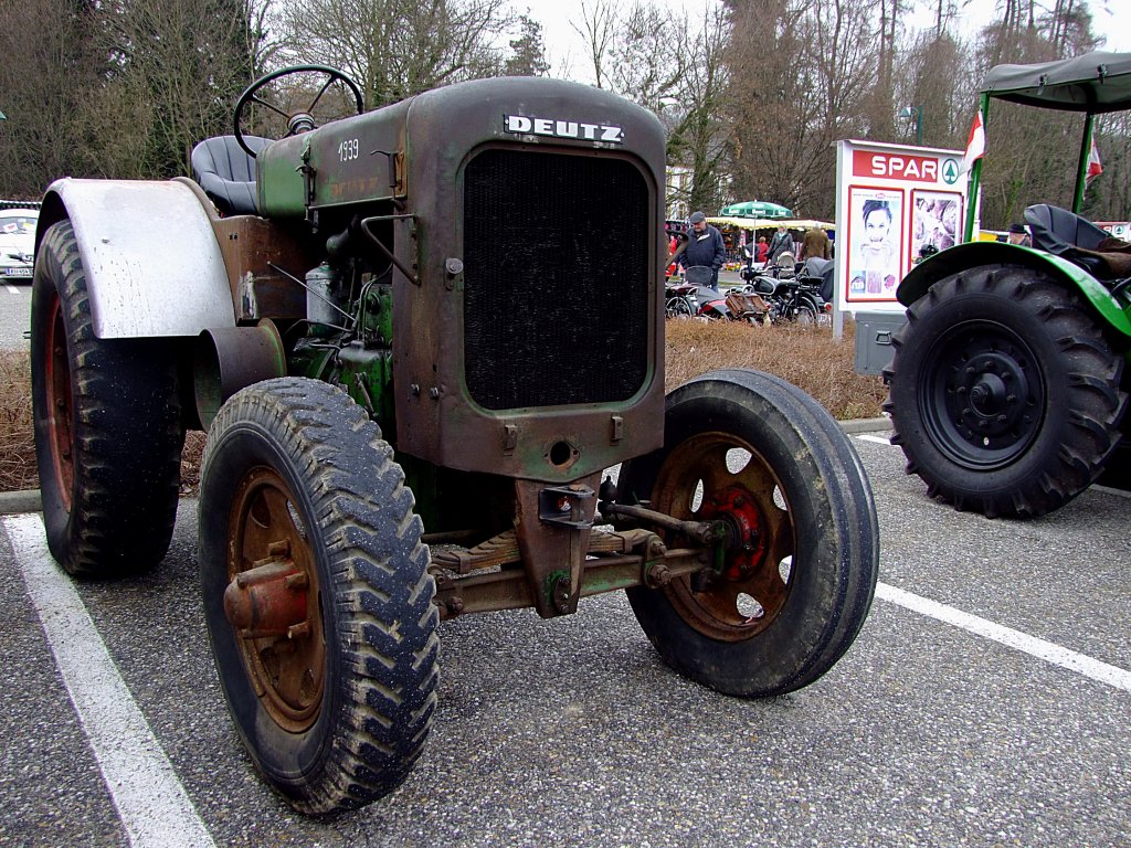 Zoll-Auktion - 1 Traktor Zugmaul/ Klöckner-Humboldt-Deutz für