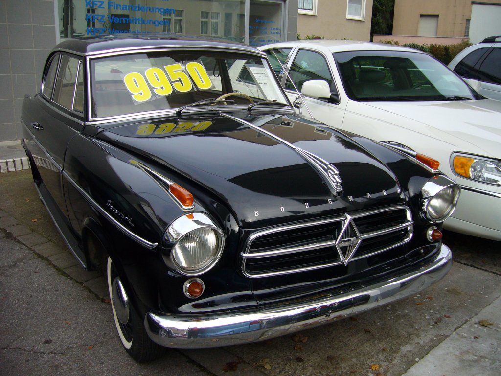 Diese Isabella TS, gebaut von 1958 - 1961, stand vor kurzem bei einem Mlheimer Gebrauchtwagenhndler zum Verkauf. Der 1.5 l Motor leistete 75 PS und konnte die Isabella TS auf, fr damalige Verhltnisse unheimlich schnelle 150 km/h, beschleunigen.