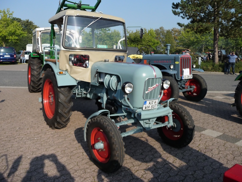 Eicher EM295  Panther , Bauzeit 1959-1969, 19 PS, 1536 ccm, 2 Zylinder Diesel.
Treckertreff Grefrath, 25.9.11