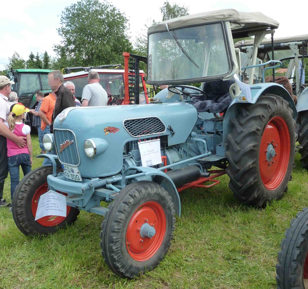 Eicher Knigstiger sucht bei der Oldtimerausstellung in Ebersburg einen neuen Besitzer, Juni 2012