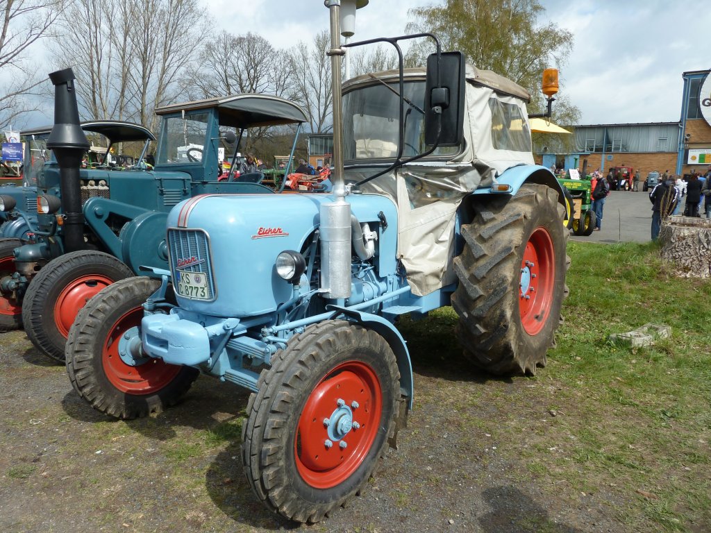 Eicher steht bei der Oldtimerausstellung der Traktor-Oldtimer-Freunde Wiershausen, April 2012