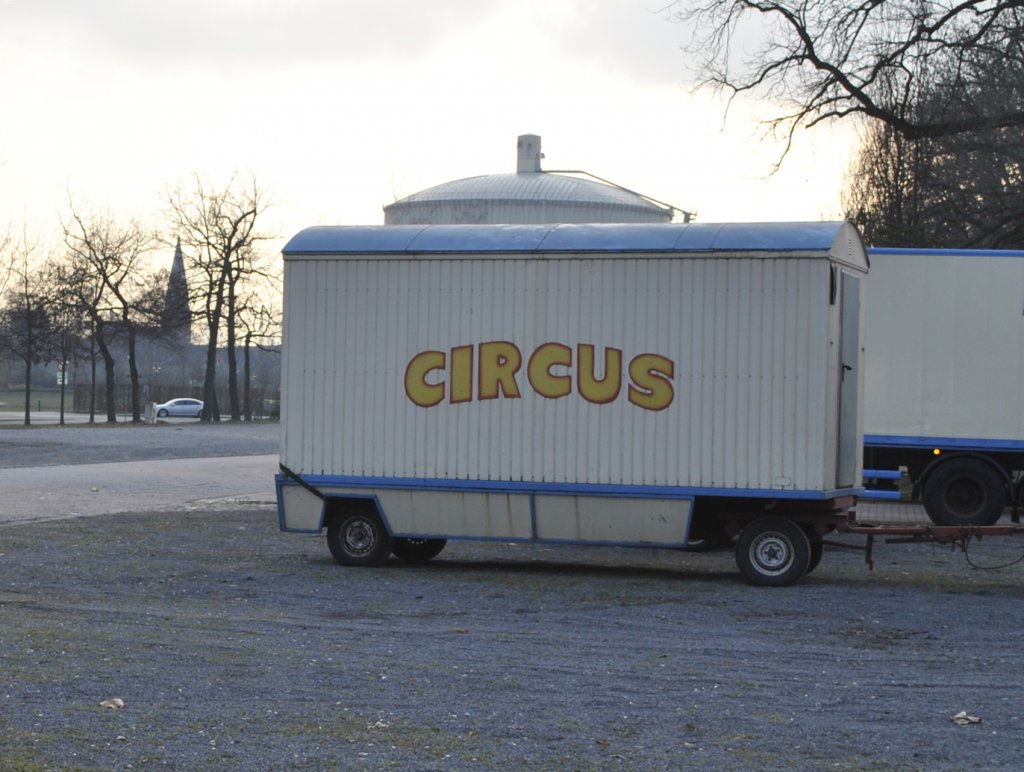 Ein Circusanhnger am 28.02.2011 in Lehrte.