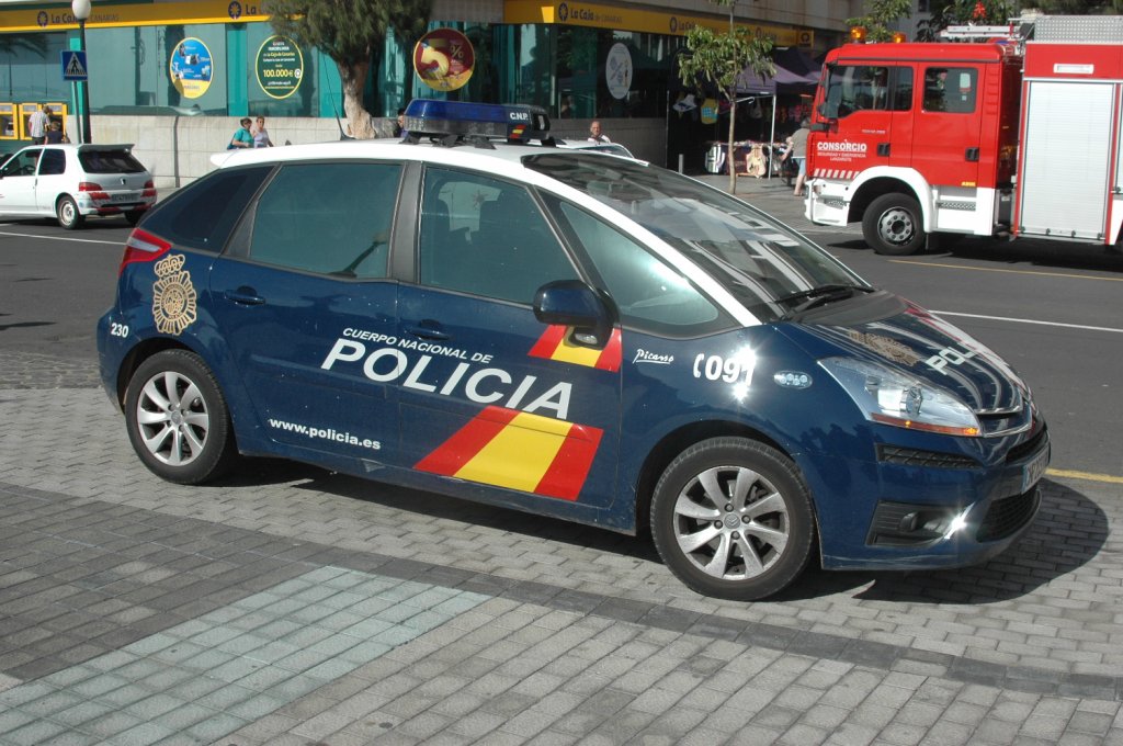 Ein Fahrzeug der Spanischen Policia in Arrecife/Lanzarote. Aufgenommen am 18.12.2010.