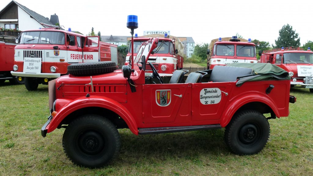 Ein GAZ 69 M Fhrungsfahrzeug der Freiwillige Feuerwehr Langenwetzendorf. Zusehn beim Fest 125 Jahre Freiwillige Feuerwehr Triebes. Foto 11.08.2012 
