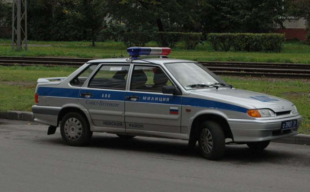 Ein LADA Streifenwagen der St. Petersburger Polizei am 20.09.2010 fotografiert.