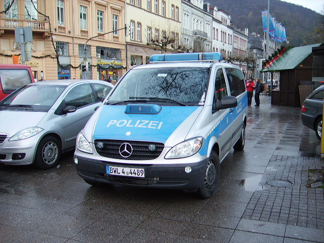 Ein Polizei Auto in Heidelberg am Bismarckplatz am 26.11.10