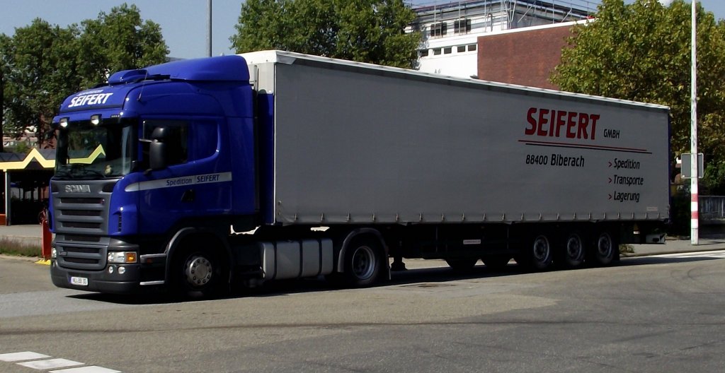 Ein Scania Sattelauflieger am 02.09.11 in Ludwigshafen 