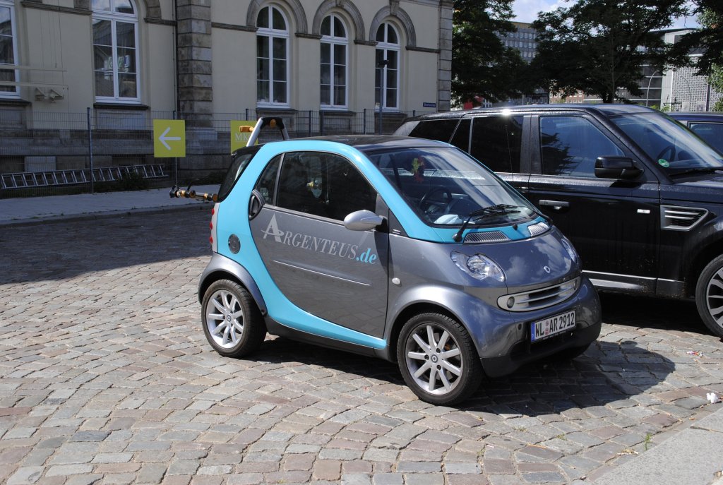 Ein Smart in Hamburg, am 18.07.2010.