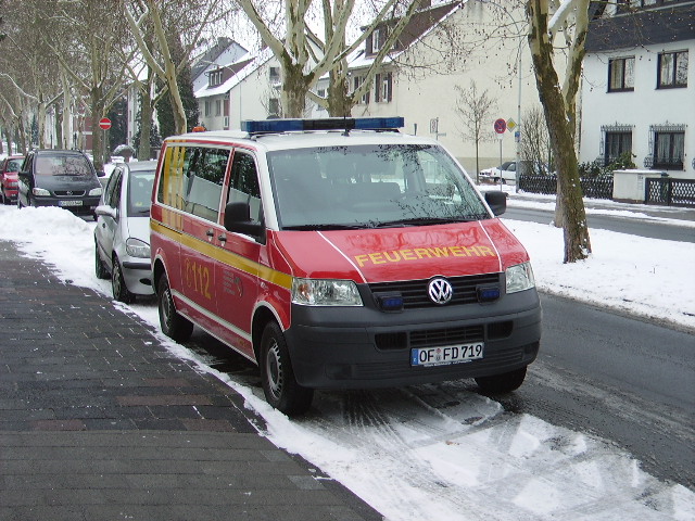 Ein T5 der Feuerwehr Neu-Isenburg am 15.02.10