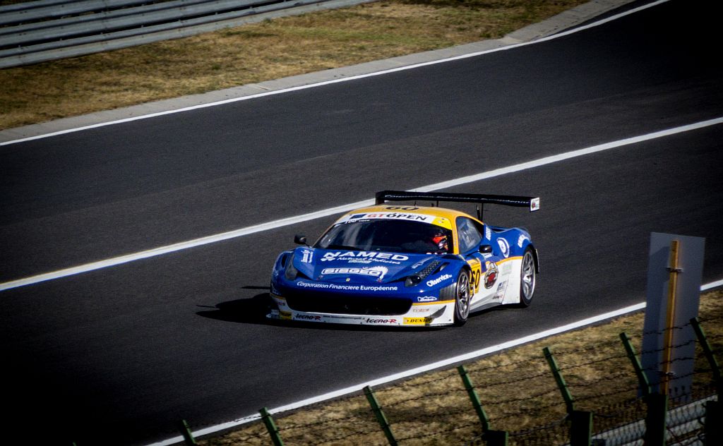 Ferrari 458 Italia, auf dem OpenGT race am 08.09.2012