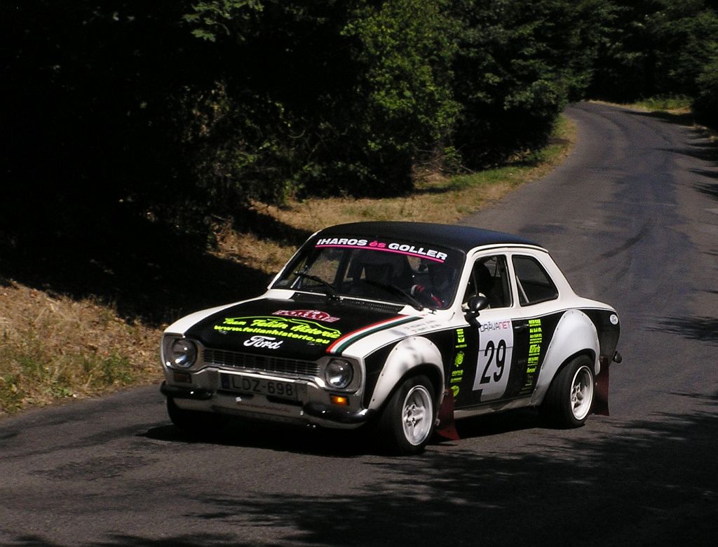 Ford Escort Oldtimer. Aufgenommen auf dem Historic Rallye Europameisterschaft (16.07.2011)