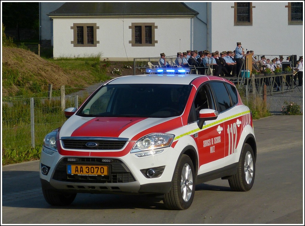 Ford Kuga Einsatzfahrzeug der Feuerwehr aus Wiltz gesehen am 06.07.2013.
