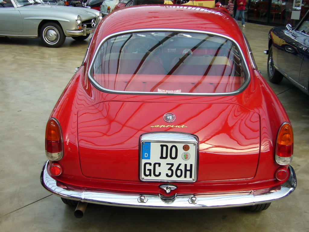 Heckansicht eines Alfa Romeo Giuletta Sprint 1300 von 1959. Meilenwerk Dsseldorf.