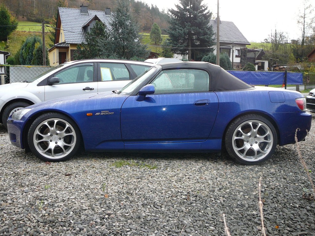 Honda S2000 gesehen in der Nhe von Saalfeld am 11.11.2009