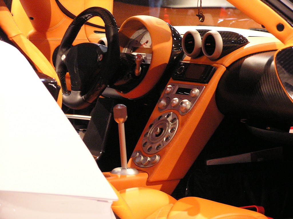 Innenraumfoto eines Koenigsegg CCXS (Carstyling Tuning Show 2012)