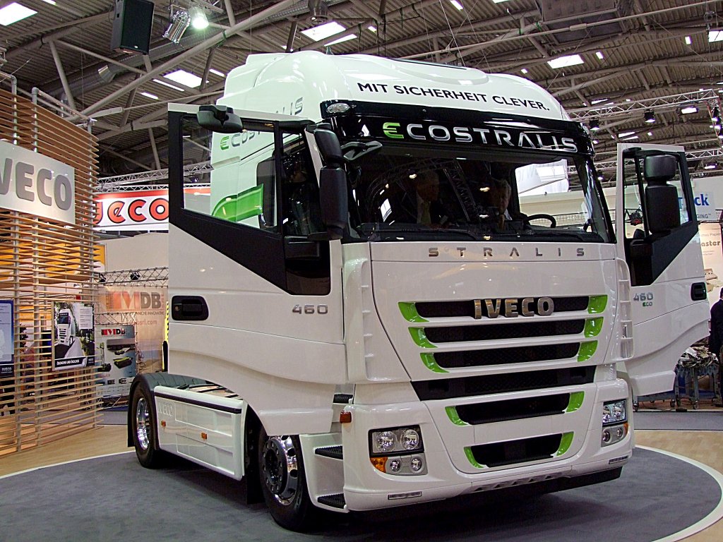 IVECO STRALIS-460 wurde bei der Transport-Logistic2011 zur Schau gestellt;110513