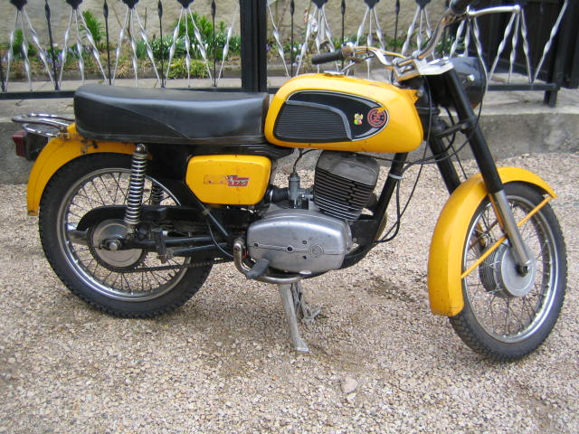 Jawa CZ 175 477 Bauj 1970 11 KW M M rz 2011 Fahrzeugbilder de